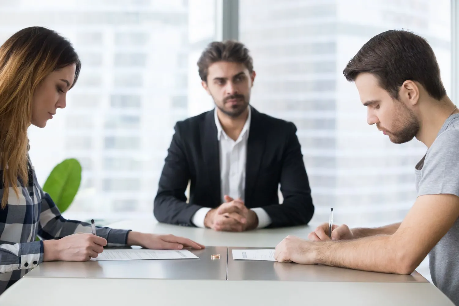 How EH Mediation Guides Couples Toward Fair and Balanced Outcomes Clitheroe